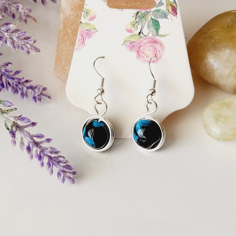 Blue Round Agate Stone Earrings, Silver-Plated Wire Wrapped Dangle Earrings